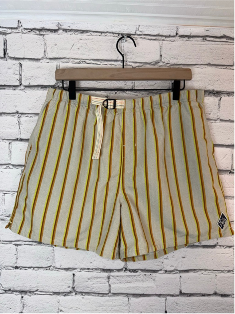Men's Prana Shorts size Large Indio Heritage Shorts Yarrow Striped 5’ inseam NWT - Picture 2 of 16